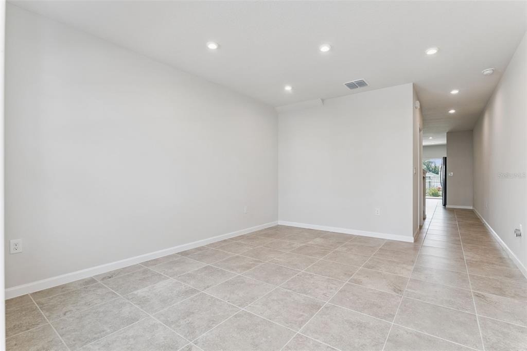 1206 Port Blue Way - Photo 2