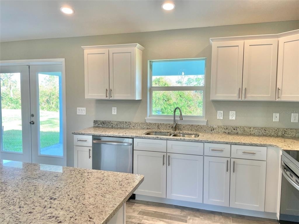 11956 Waterman Ave - Photo 4