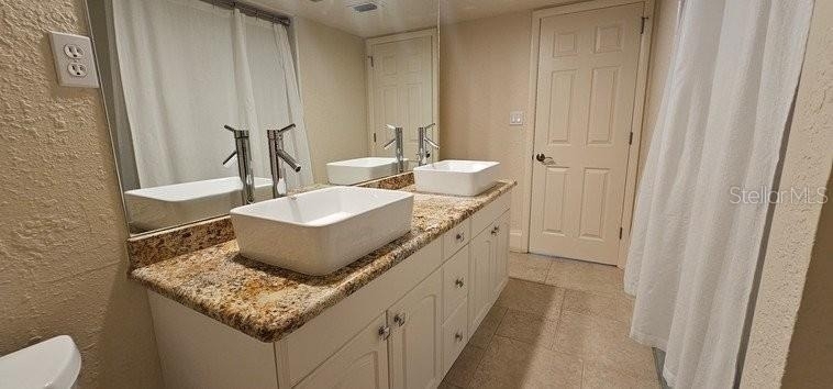 2871 Coral Way - Photo 3