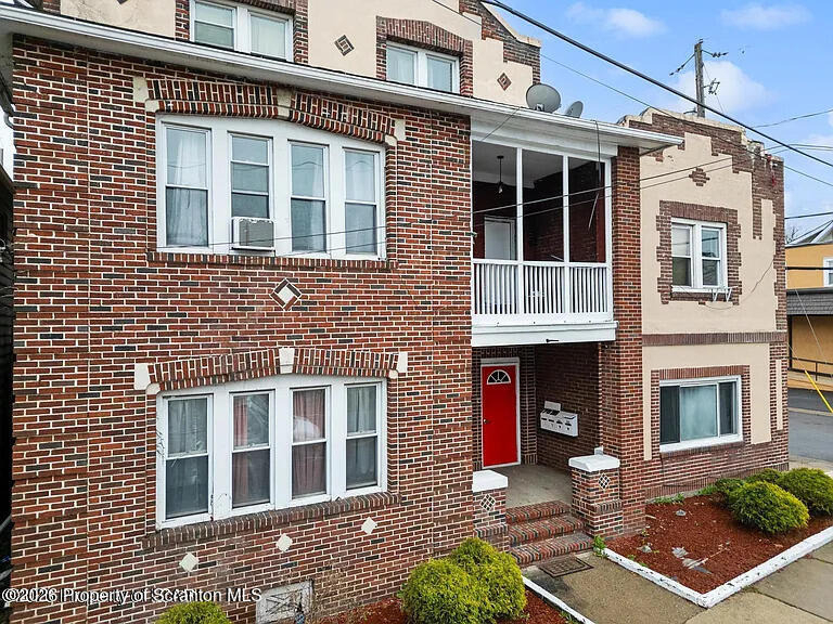 1210 S Main Street - Photo 2