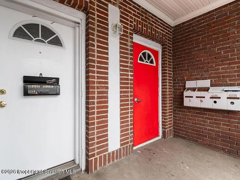 1210 S Main Street - Photo 1