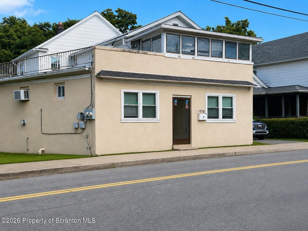 1276 Main Street - Photo 0