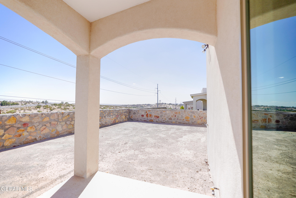 13368 Emerald Glass Drive - Photo 35