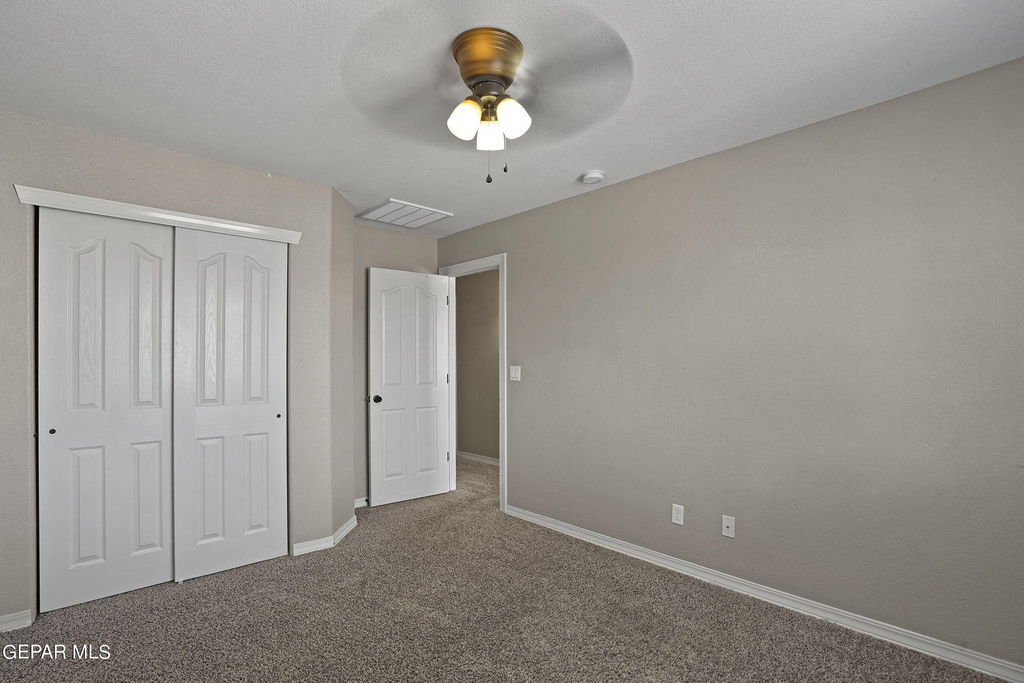 2237 Leafy Point Place - Photo 22