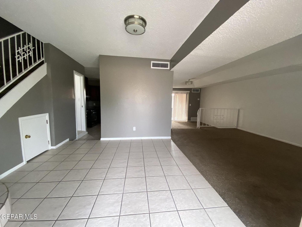 1826 Jack Nicklaus Drive - Photo 3