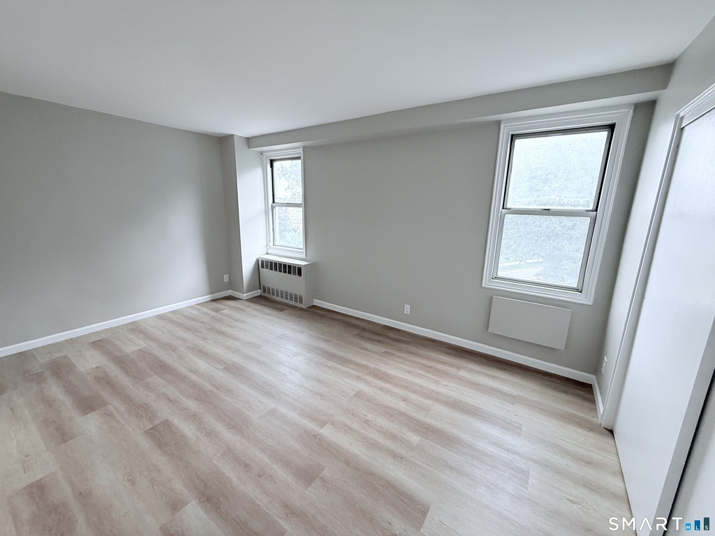 71 Strawberry Hill Avenue - Photo 17