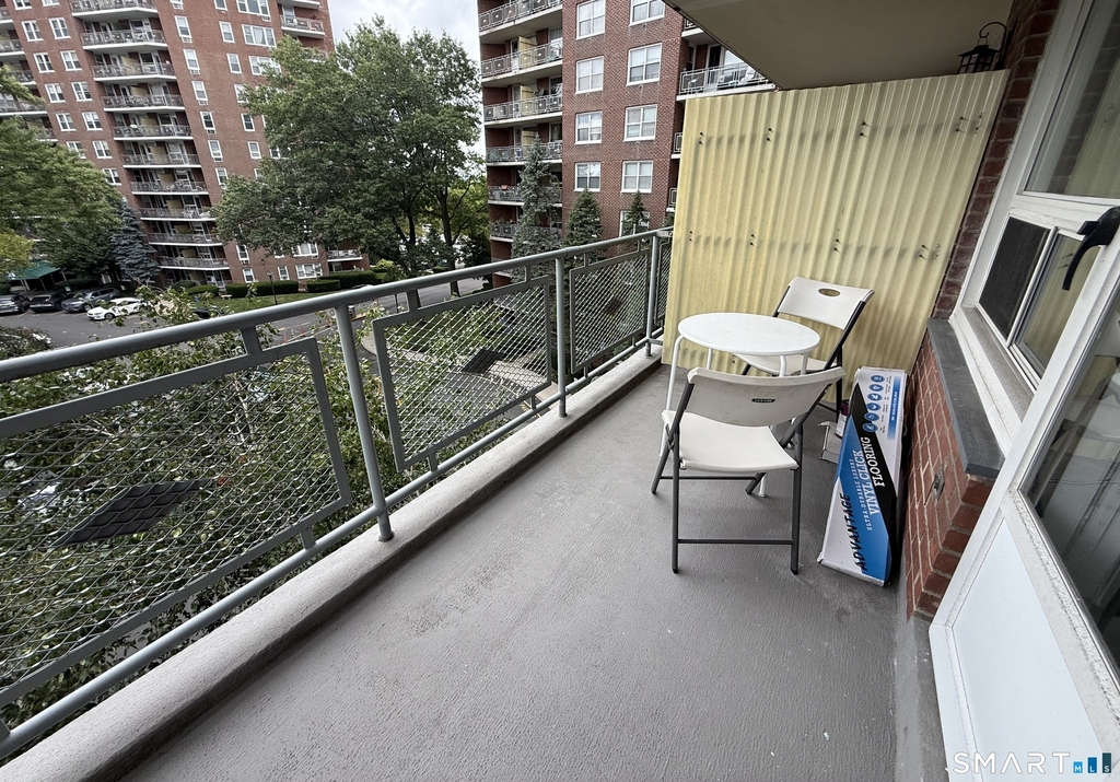 71 Strawberry Hill Avenue - Photo 19