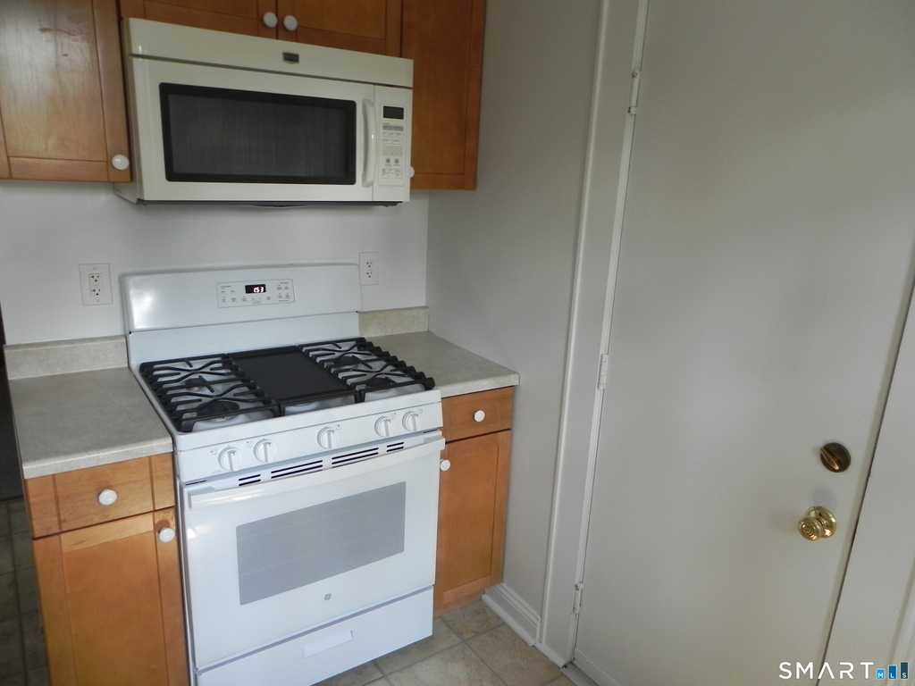17 Thames Street - Photo 3