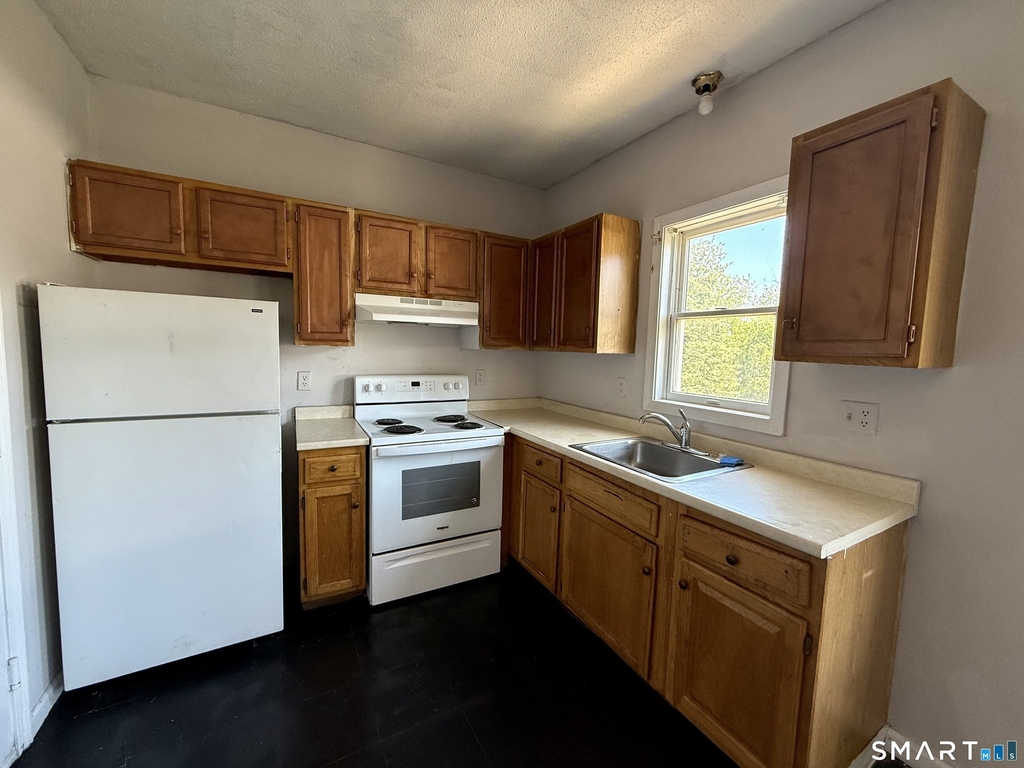 192 Main Street - Photo 0