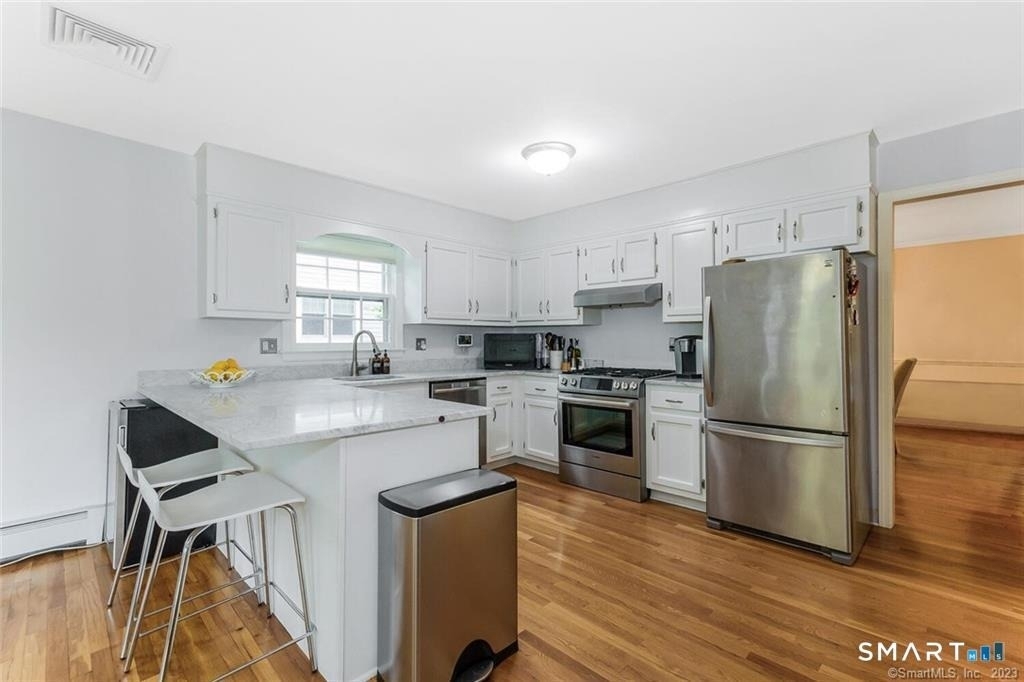 89 Noroton Avenue - Photo 6