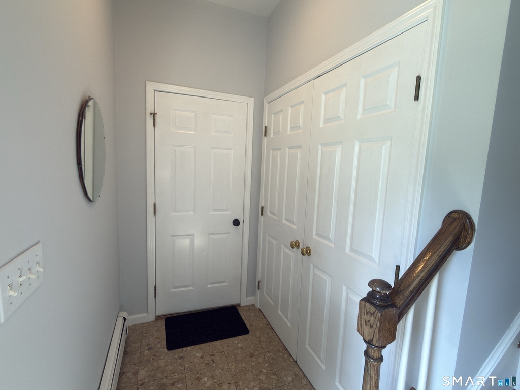 7 Colony Road - Photo 2