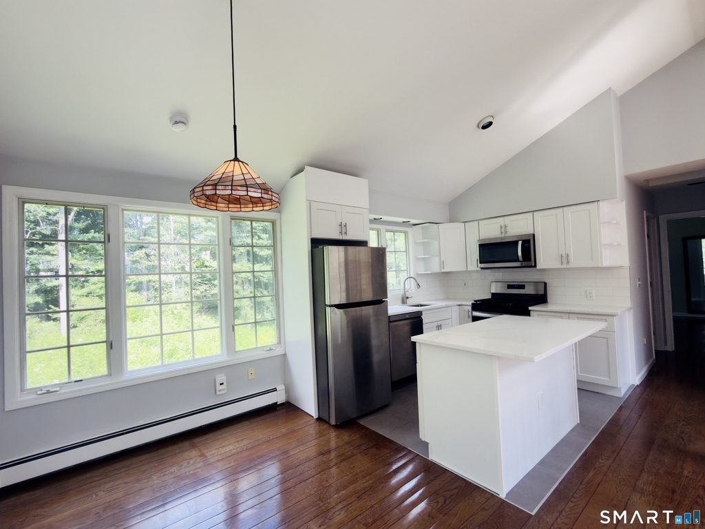 7 Colony Road - Photo 10