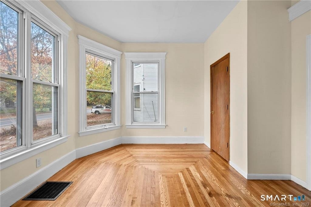 167 Norton Street - Photo 17