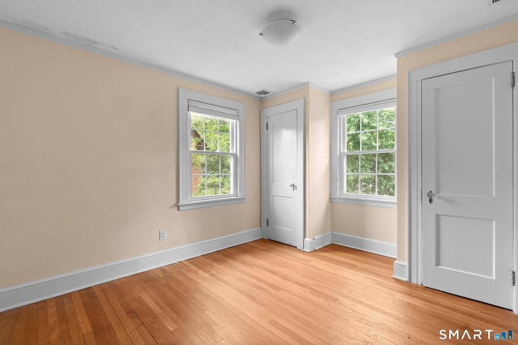 12 Middlefield Drive - Photo 11