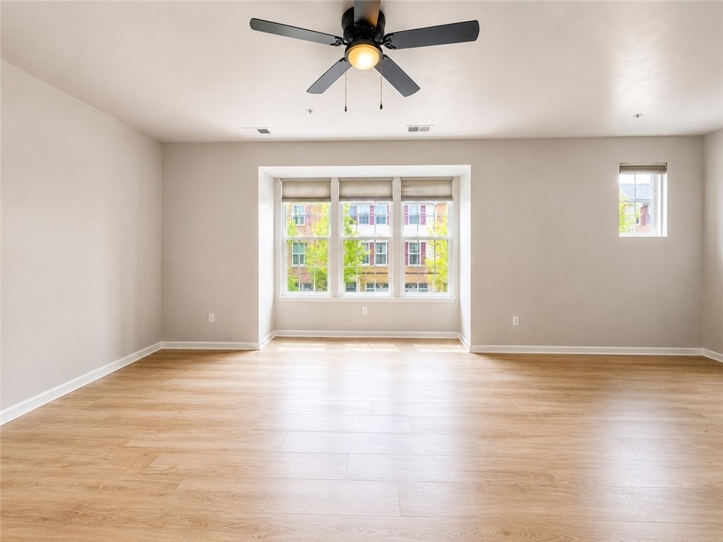 1502 Pointe View Dr - Photo 11