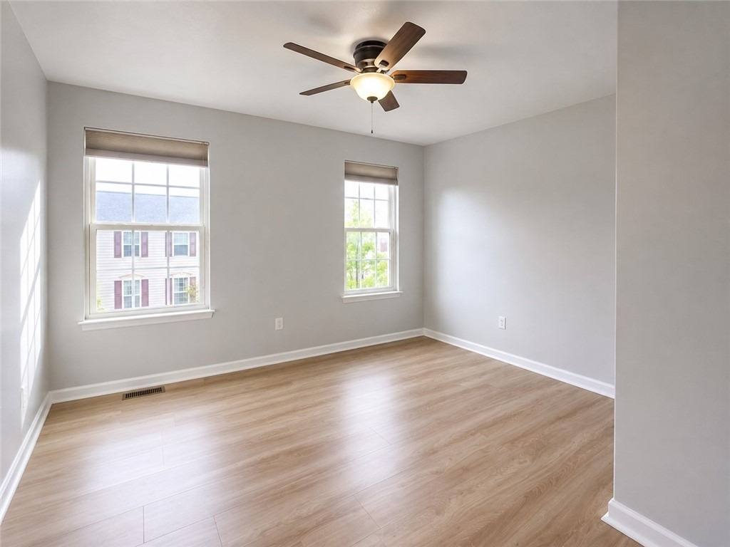 1502 Pointe View Dr - Photo 30
