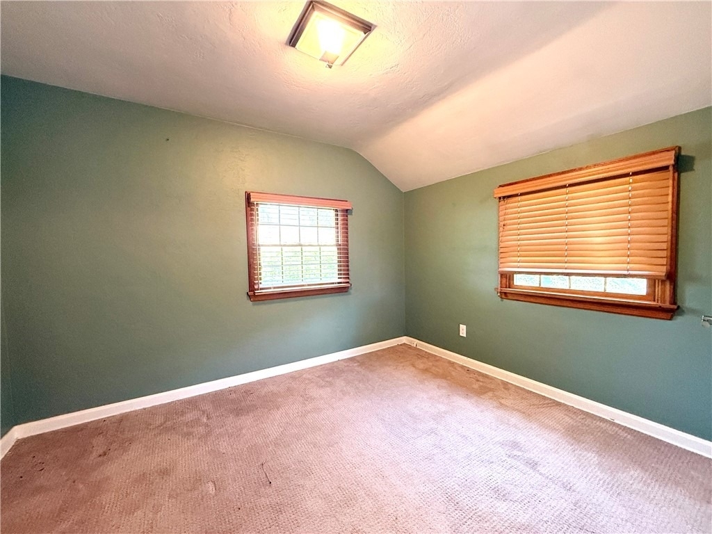 143 Seneca Dr - Photo 39