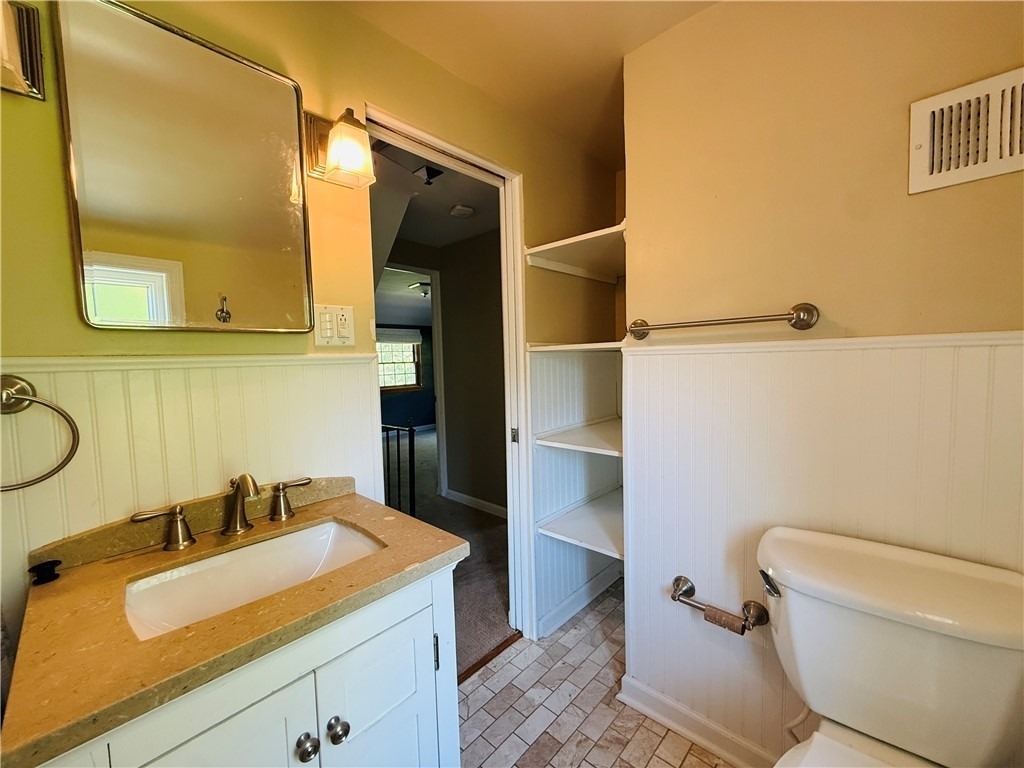 143 Seneca Dr - Photo 35
