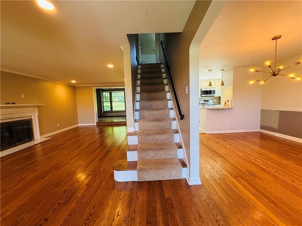 143 Seneca Dr - Photo 4
