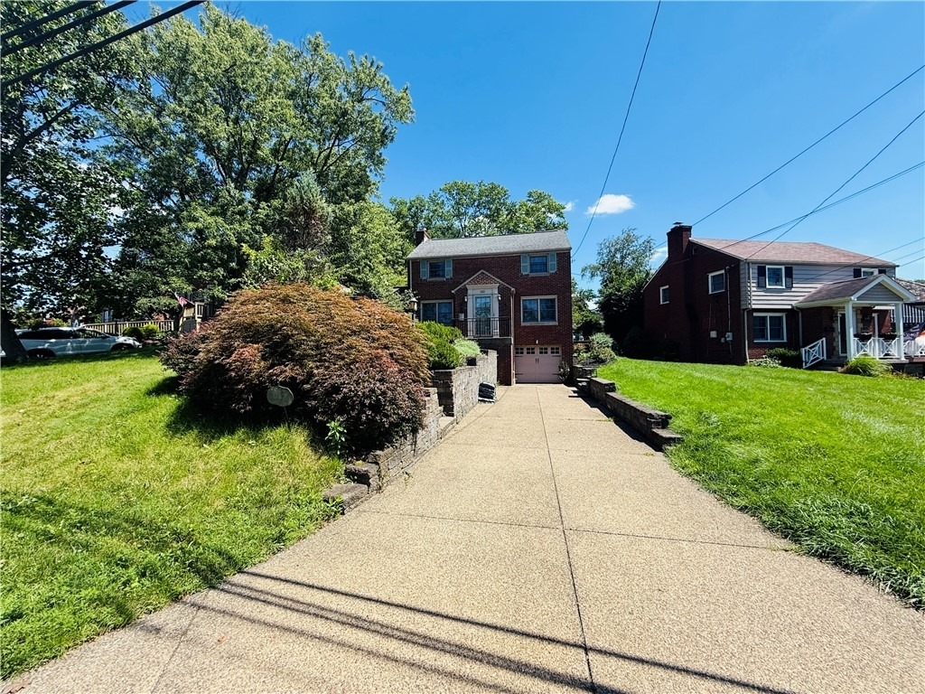 143 Seneca Dr - Photo 1