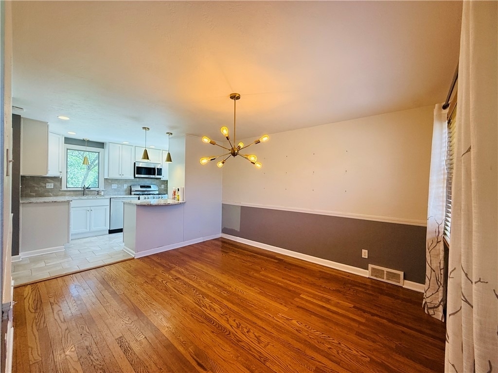 143 Seneca Dr - Photo 5