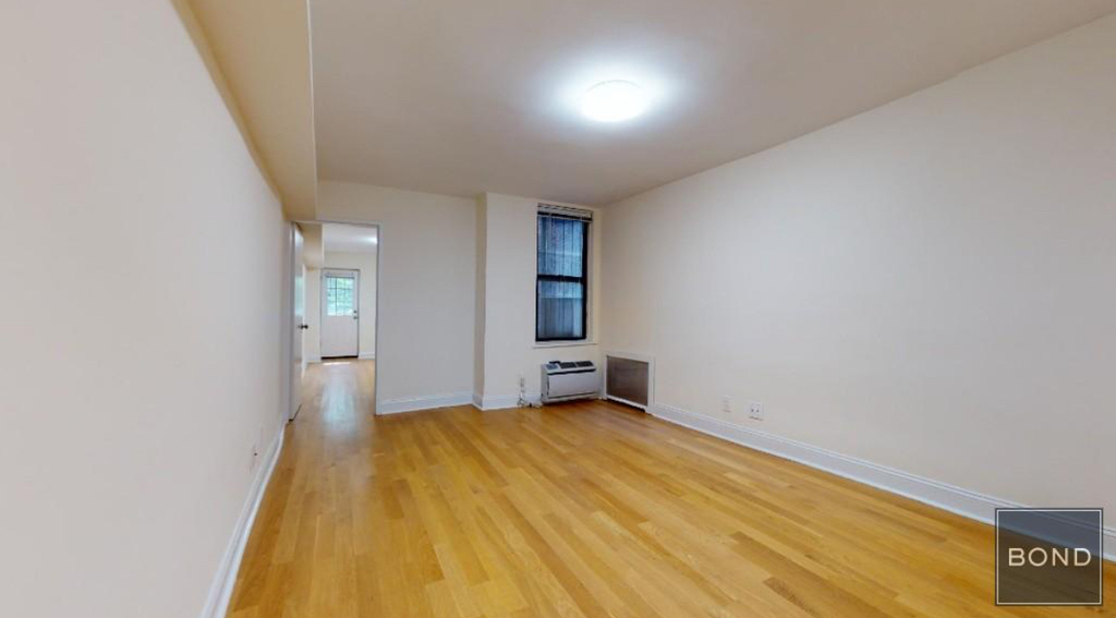 East 76th Street - Photo 1