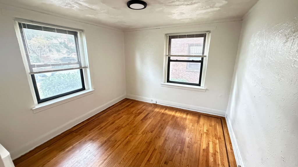 41-8 159th Street - Photo 18