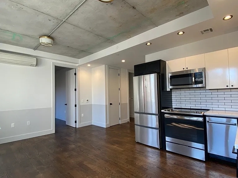 31-19 37th Street - Photo 2