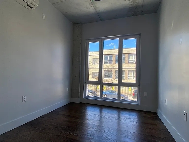 31-19 37th Street - Photo 5