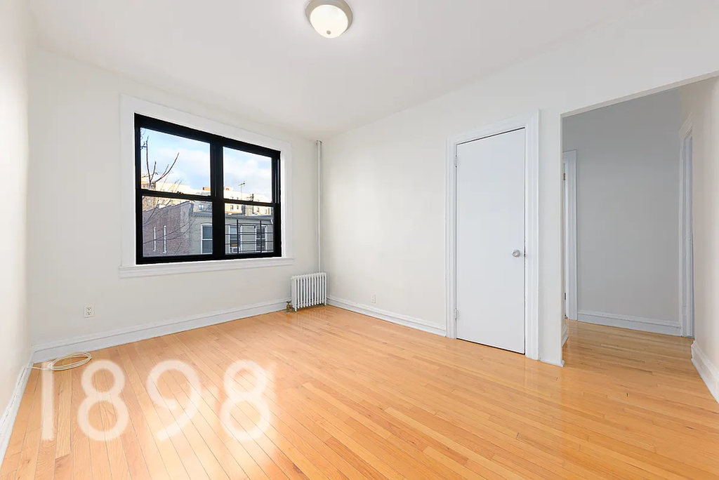 47-07 39th Street - Photo 0