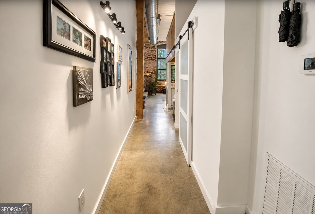 170 Blvd Se - Photo 1
