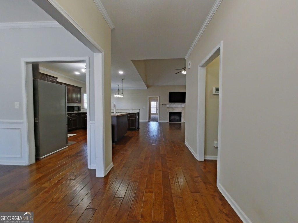 3024 Margot Lane - Photo 2