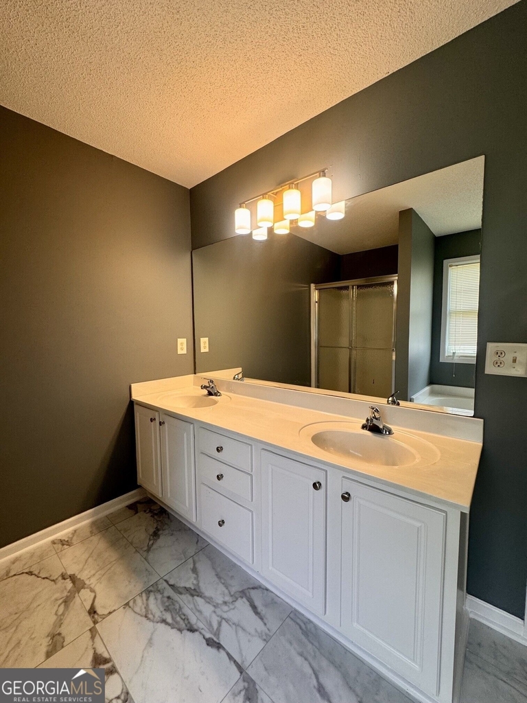 4011 Village Main Street - Photo 15