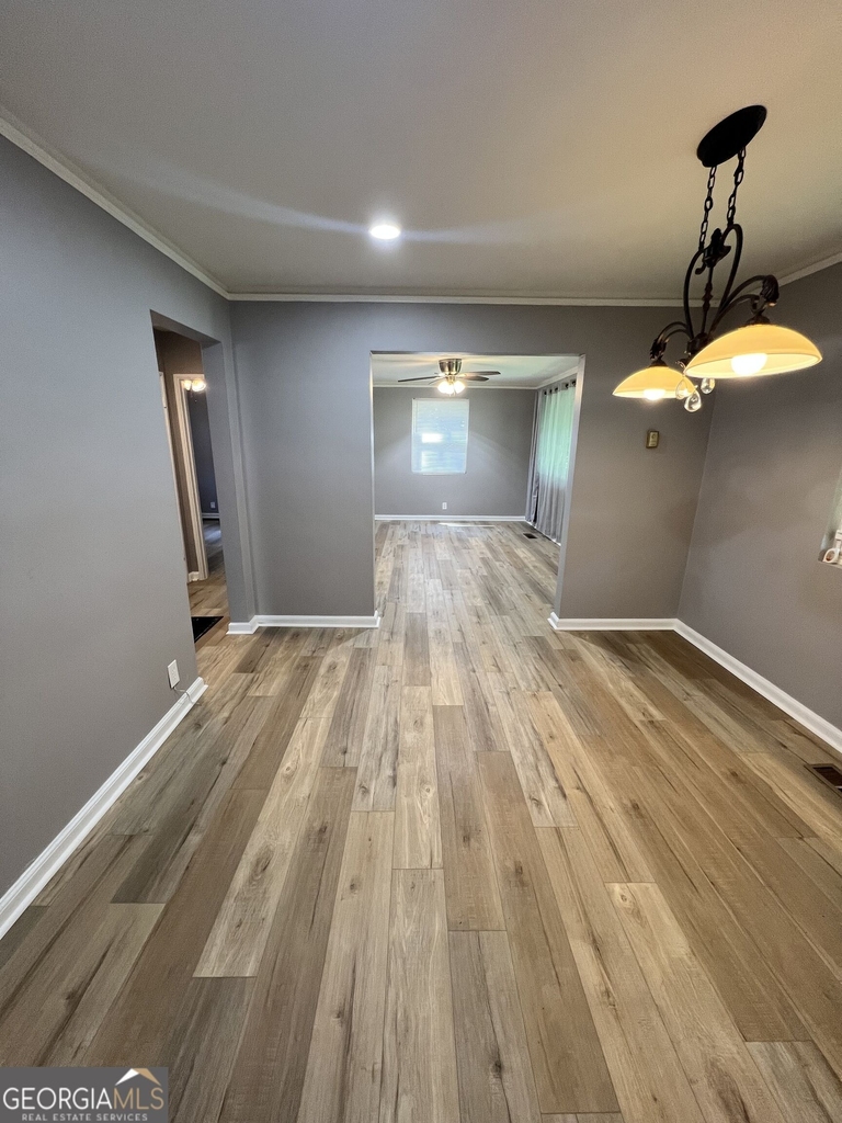 2032 Dellwood Place - Photo 2