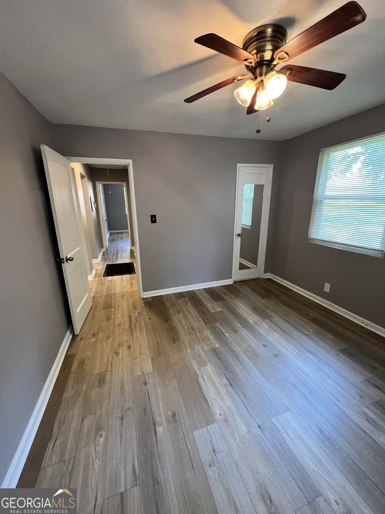 2032 Dellwood Place - Photo 8
