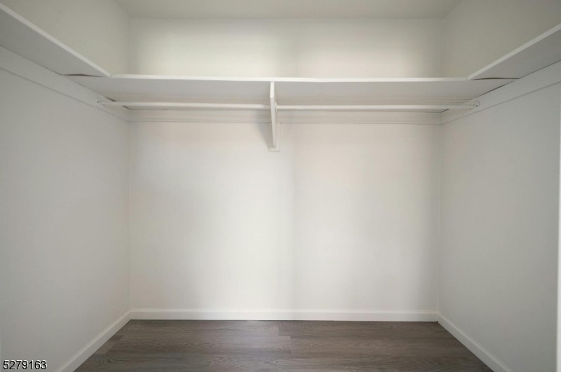 80 E Main St - Photo 15