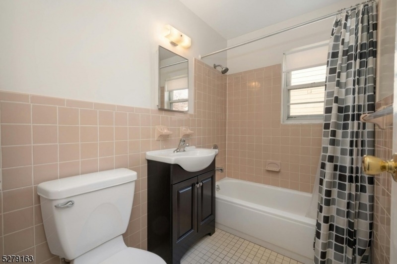 80 E Main St - Photo 9