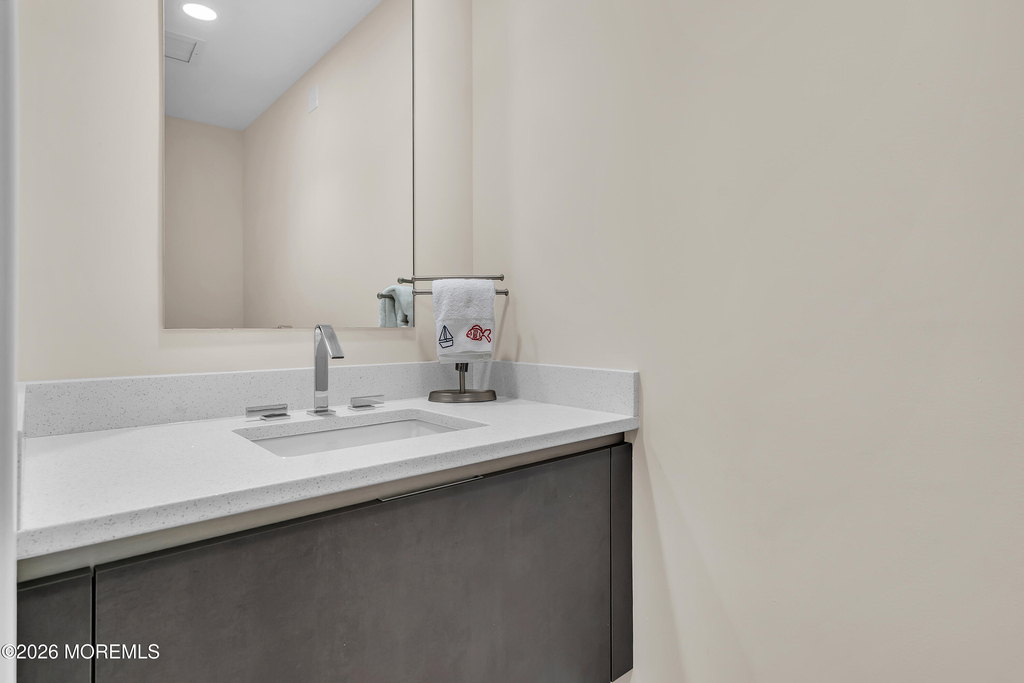 350 Ocean Avenue N - Photo 14