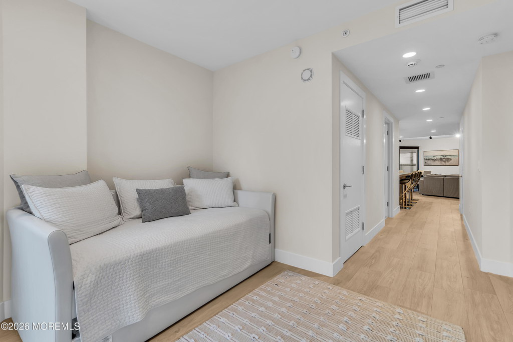 350 Ocean Avenue N - Photo 17