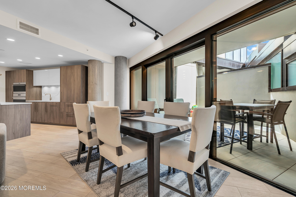 350 Ocean Avenue N - Photo 6