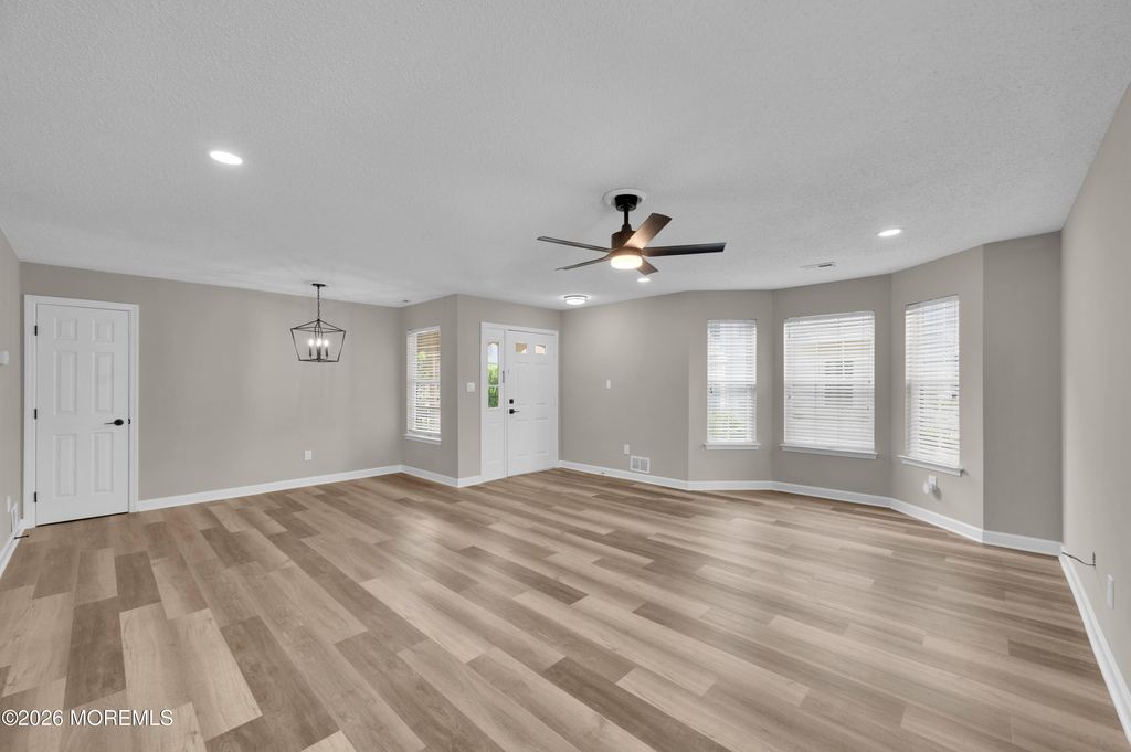 83 Tulip Lane - Photo 4