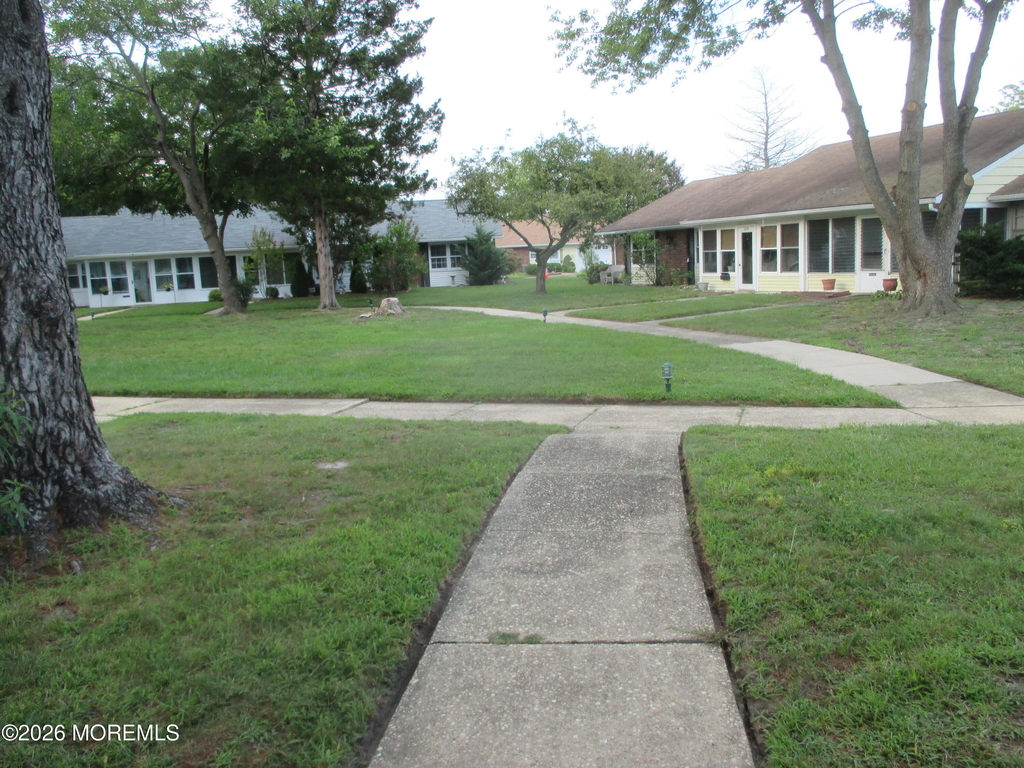 365f Chesterfield Court - Photo 1