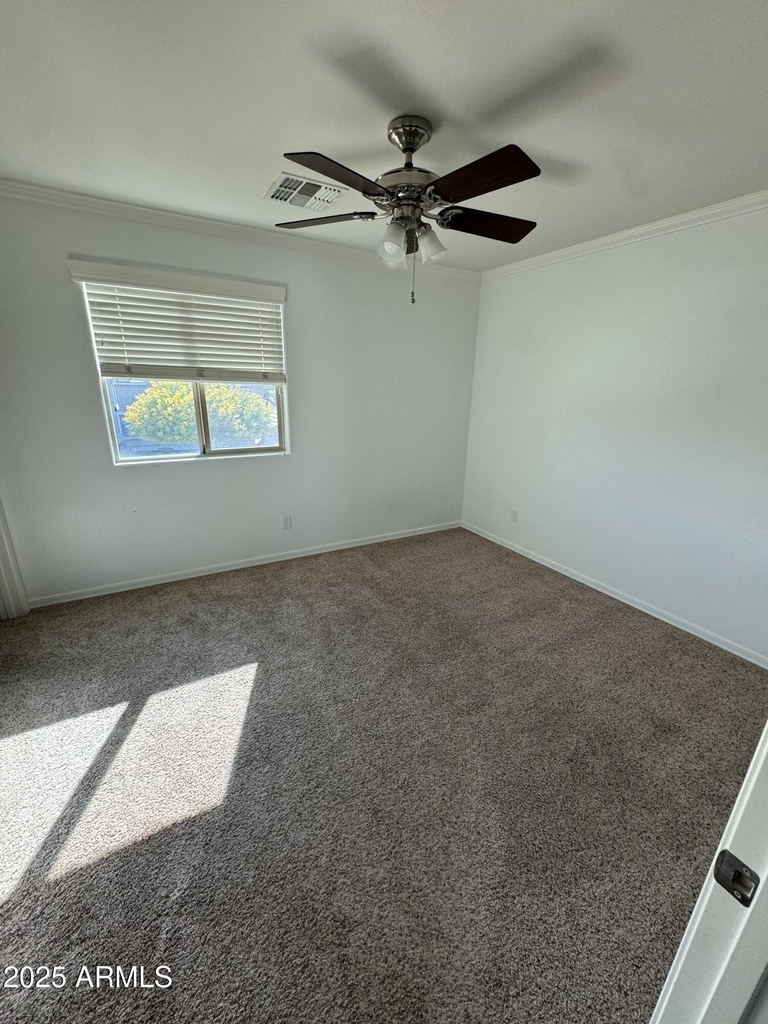 11009 E Sutter Avenue - Photo 27