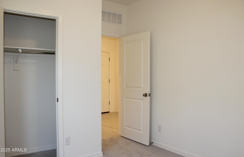 10354 N 156th Avenue - Photo 15