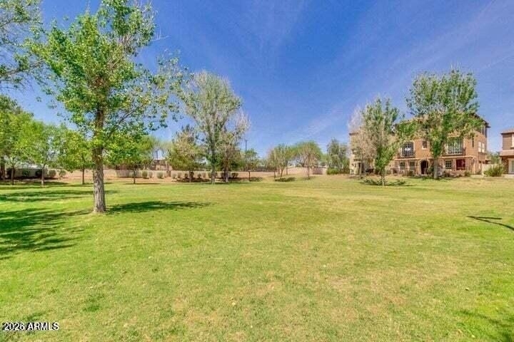 1635 E Dogwood Lane - Photo 30