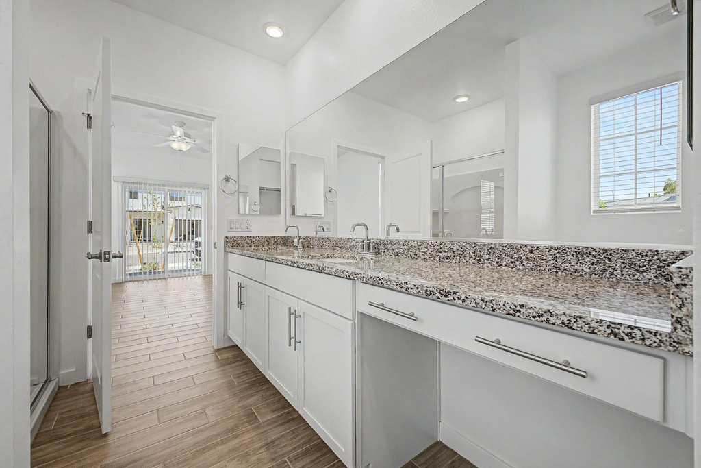 8232 E University Drive - Photo 18