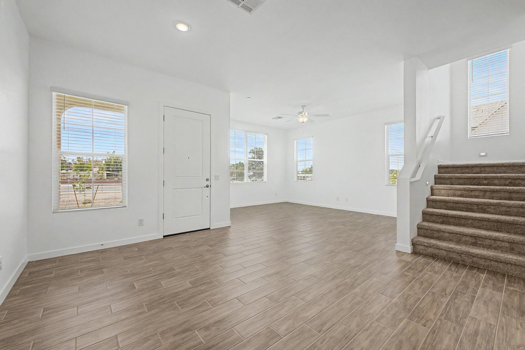 8232 E University Drive - Photo 5