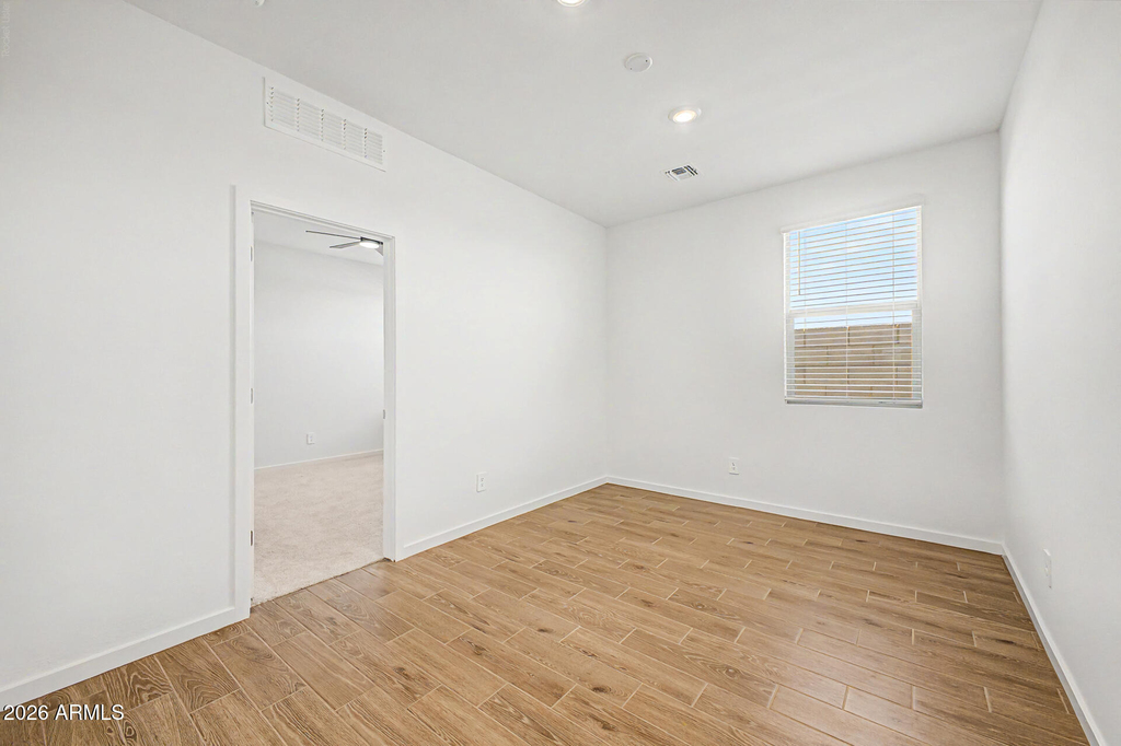 15803 W Cottontail Lane - Photo 10