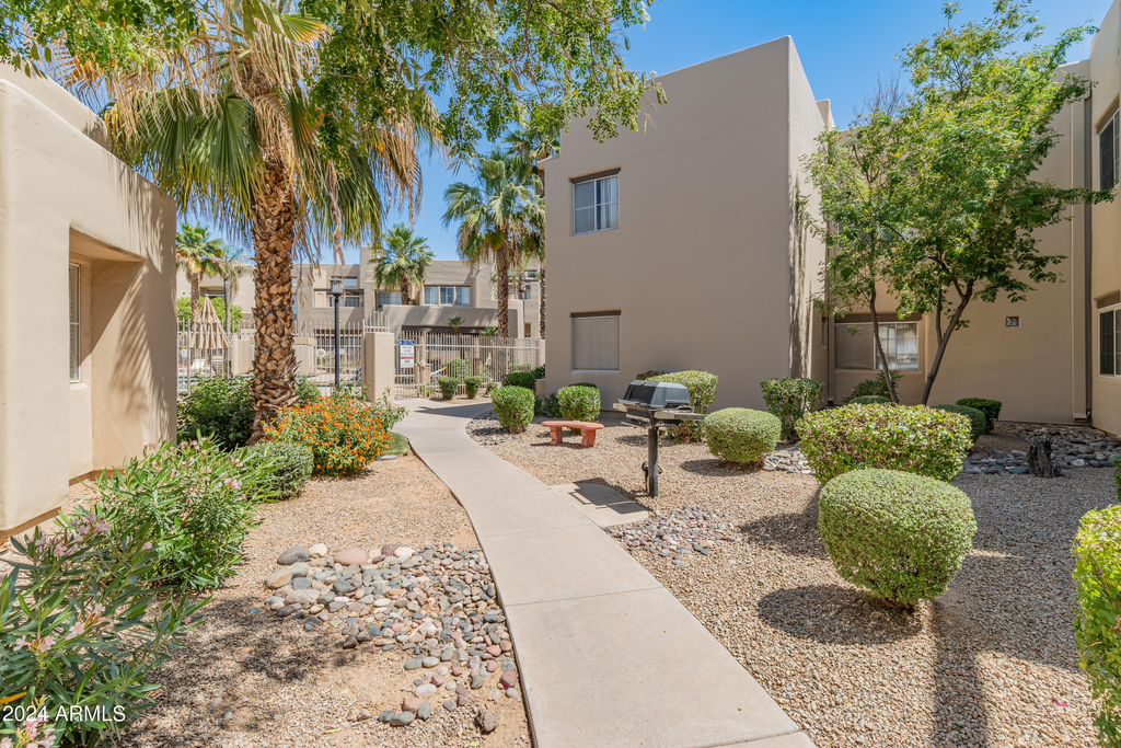 11333 N 92nd Street - Photo 41
