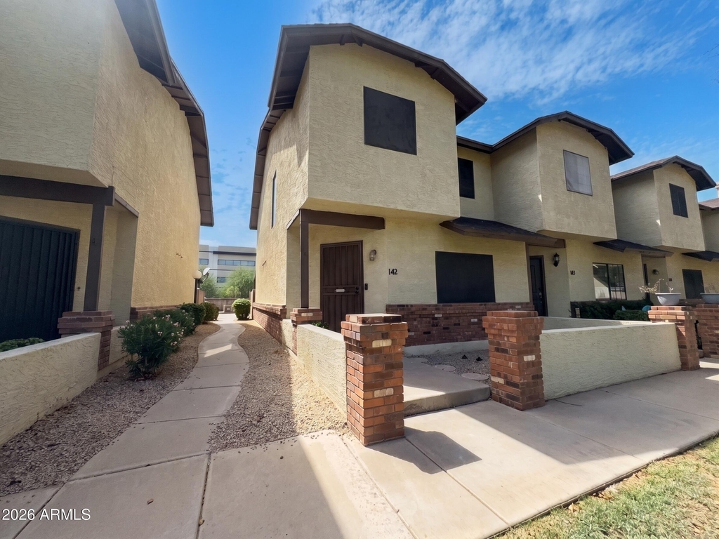 170 E Guadalupe Road - Photo 3